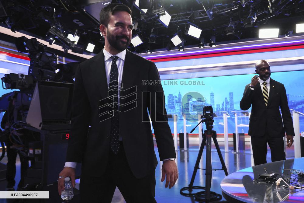 Cuomo, Blake Clash in Heated NYC Mayoral Primary Debate