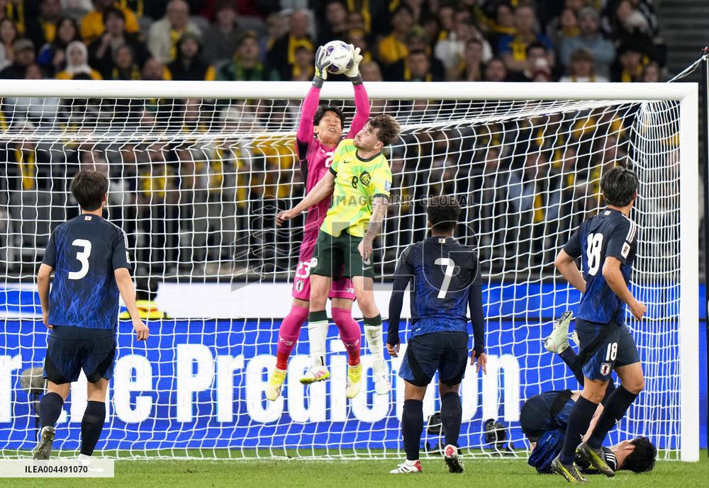 Football: World Cup qualifier between Japan and Australia