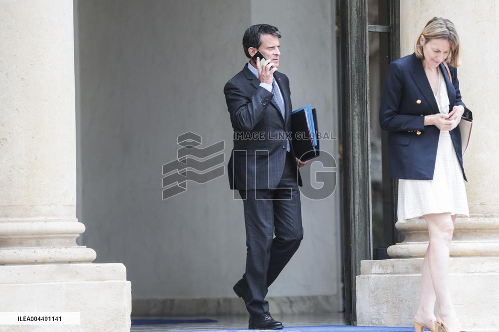 Weekly Cabinet Meeting - Paris