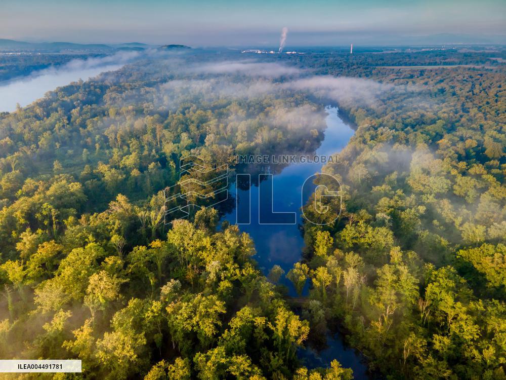 Illustration - Aerial View of France