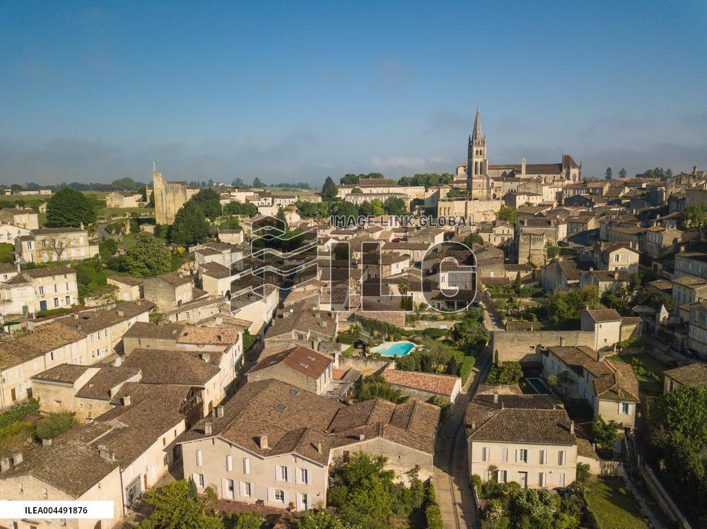 Illustration - Aerial View of France