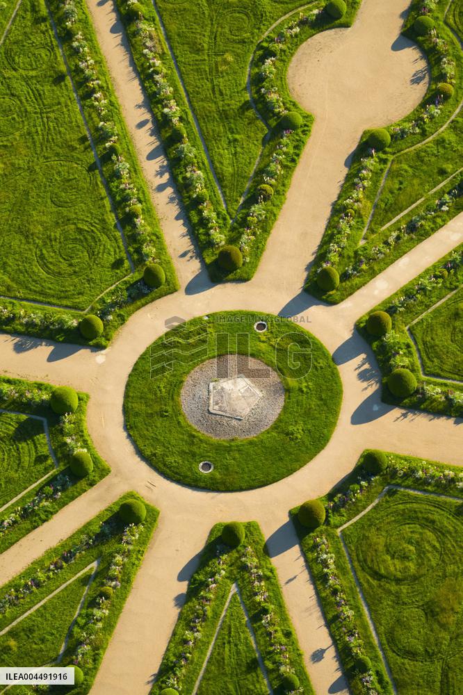 Illustration - Aerial View of France