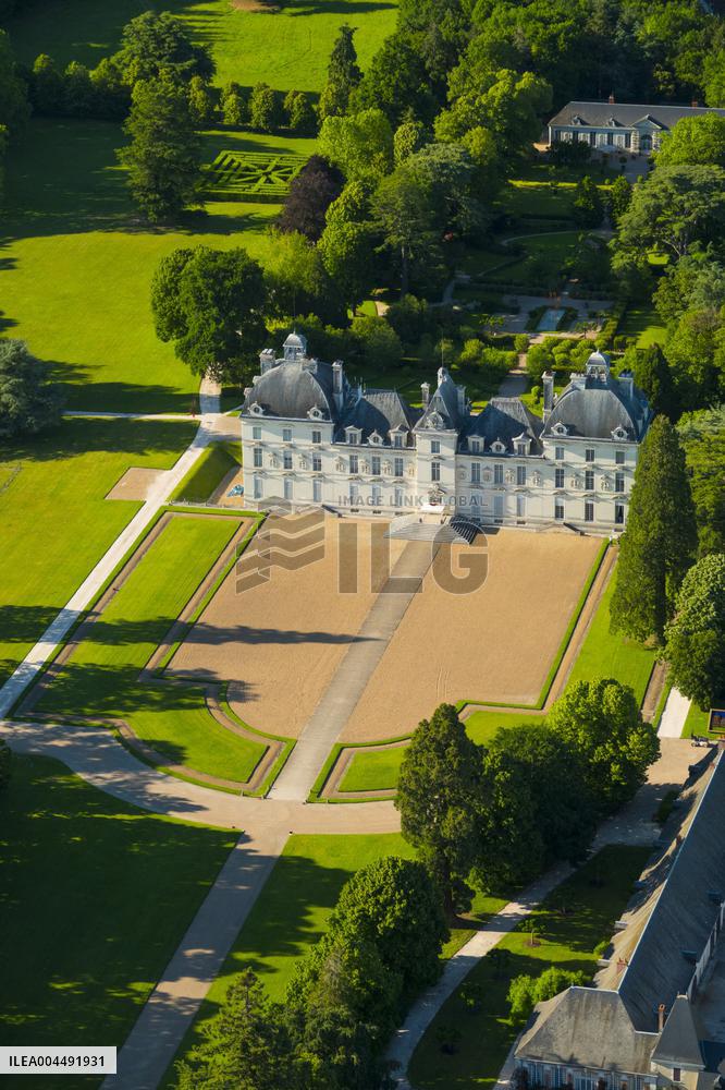 Illustration - Aerial View of France