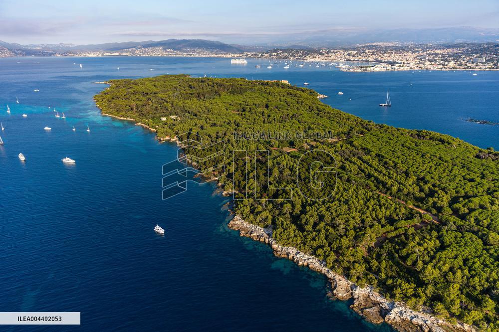 Illustration - Aerial View of France