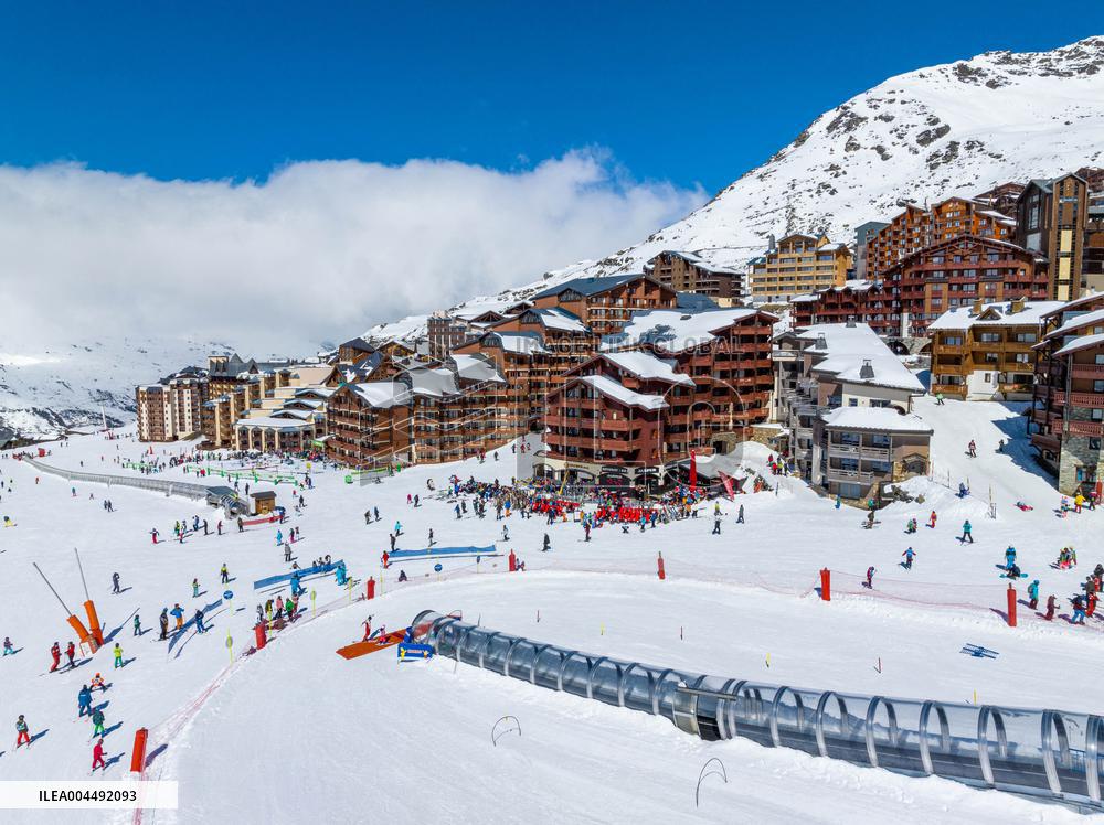 Illustration - Aerial View of France