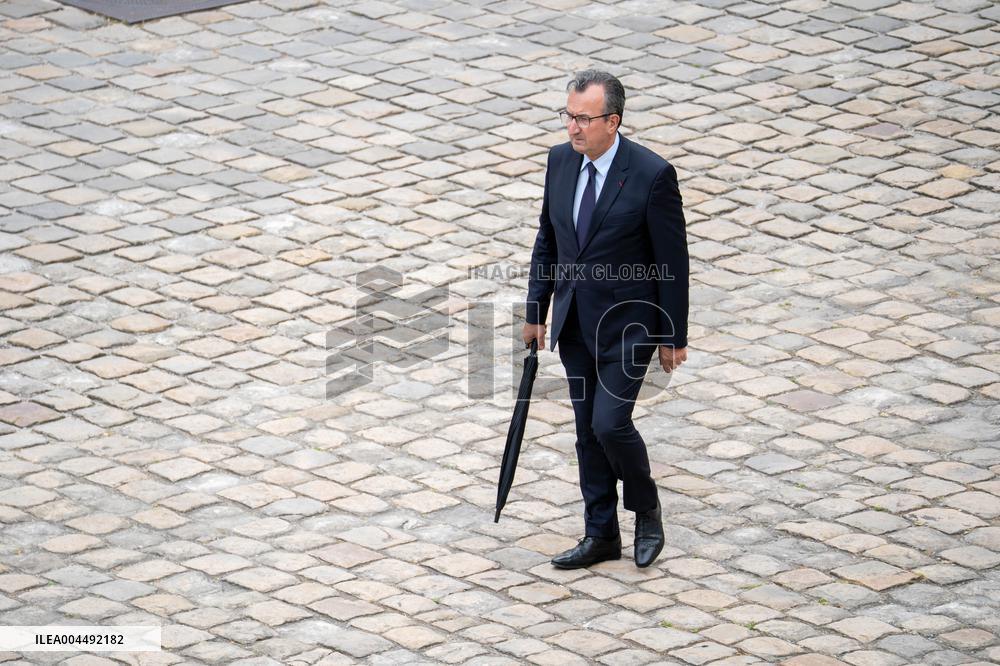Emmanuel Macron welcomes Lula Da Silva to Les Invalides - Paris AJ
