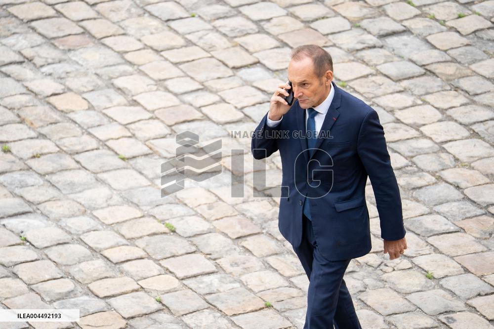 Emmanuel Macron welcomes Lula Da Silva to Les Invalides - Paris AJ