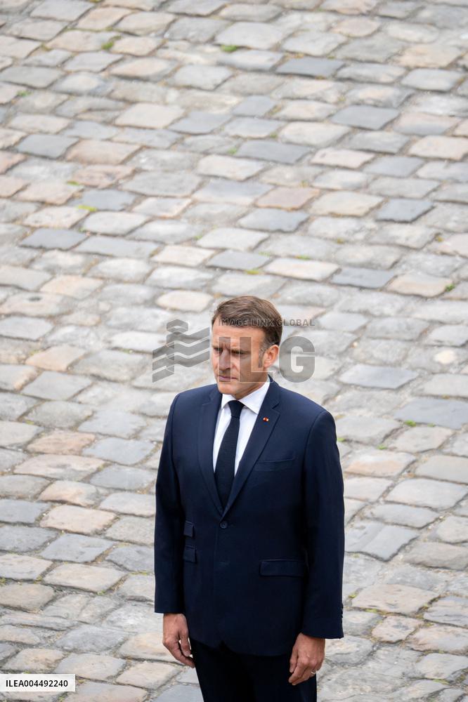 Emmanuel Macron welcomes Lula Da Silva to Les Invalides - Paris AJ