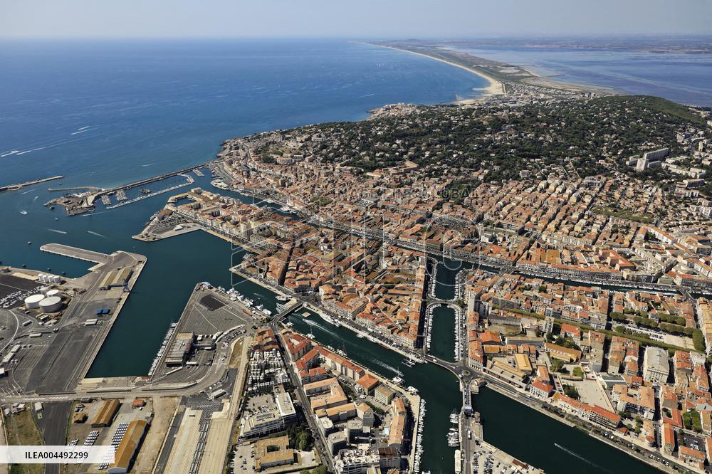 Illustration - Aerial View of France