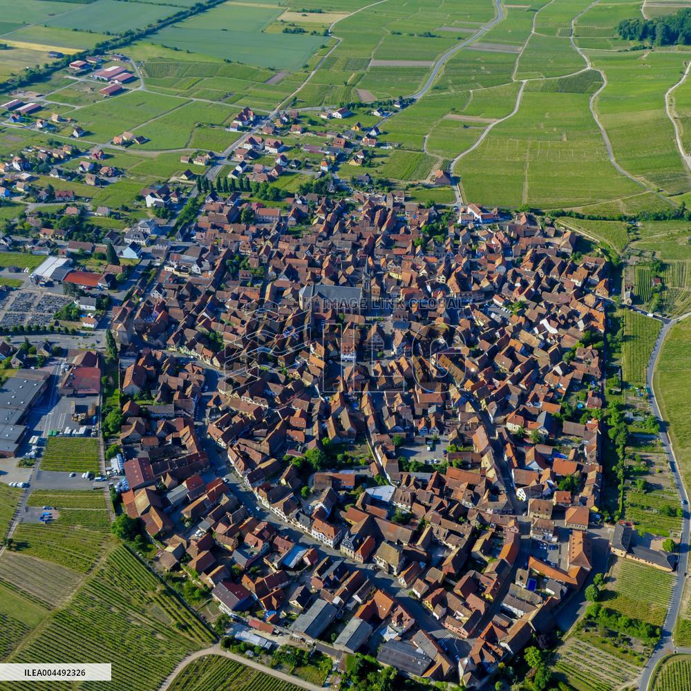 Illustration - Aerial View of France