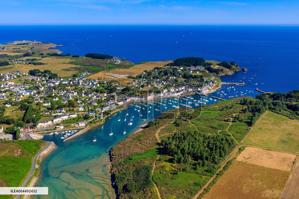 Illustration - Aerial View of France