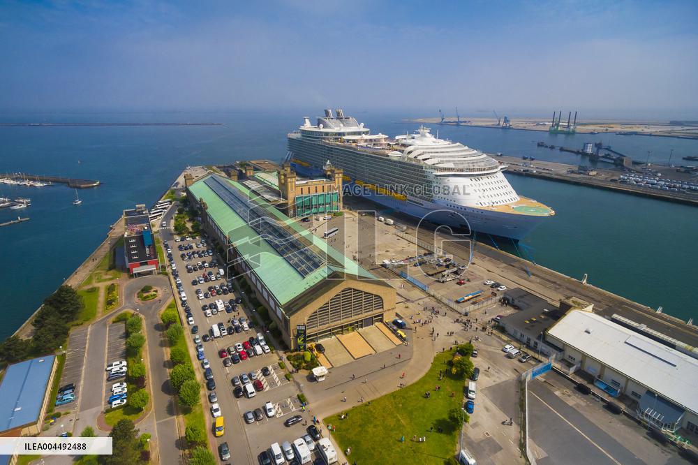 Illustration - Aerial View of France