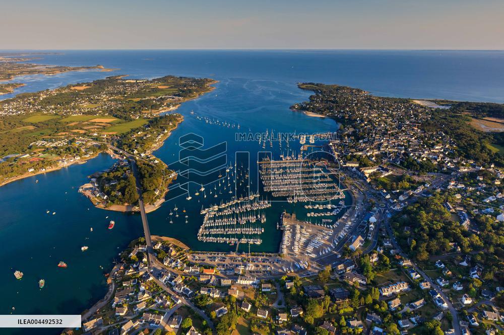 Illustration - Aerial View of France