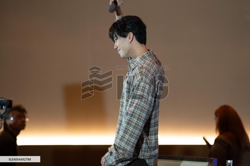 Dimash Qudaibergen Meets his Fans in London