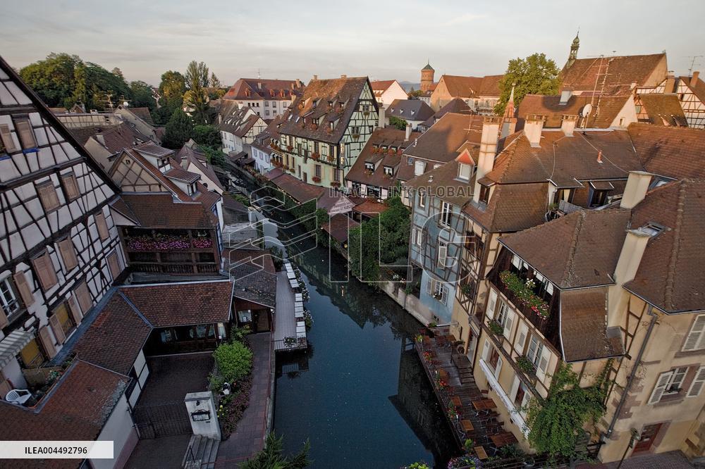 Illustration - Aerial View of France