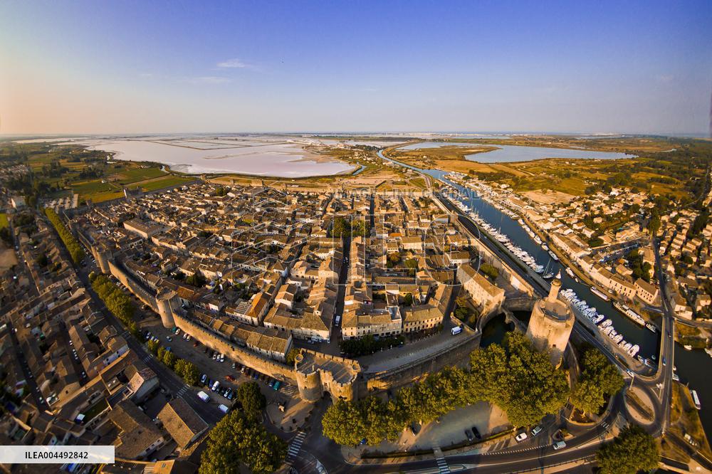 Illustration - Aerial View of France