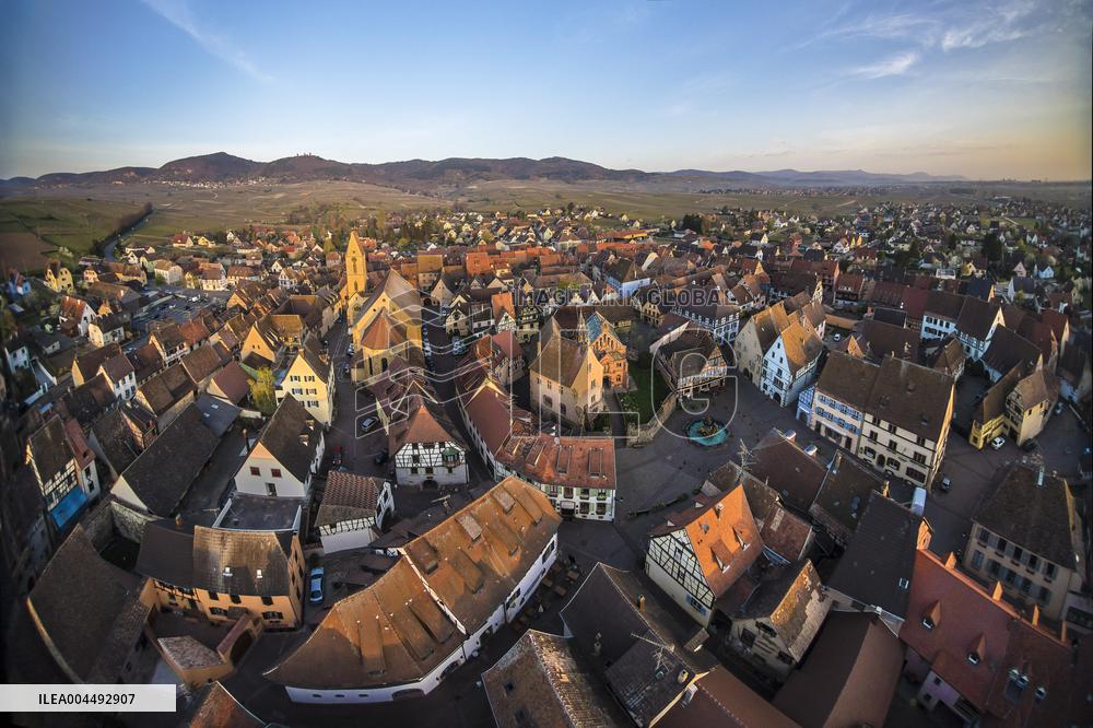Illustration - Aerial View of France