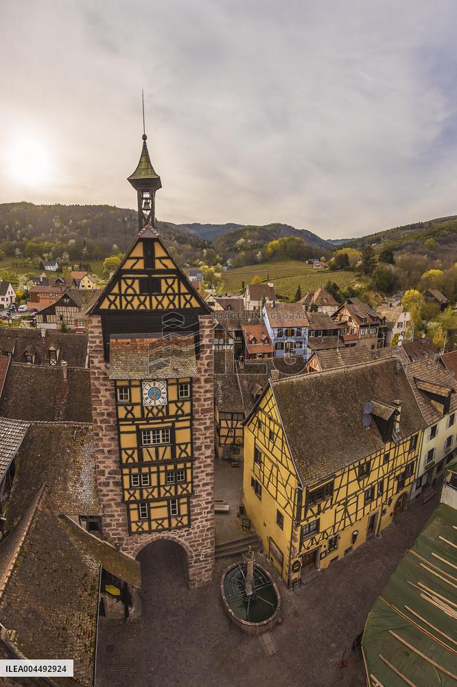 Illustration - Aerial View of France
