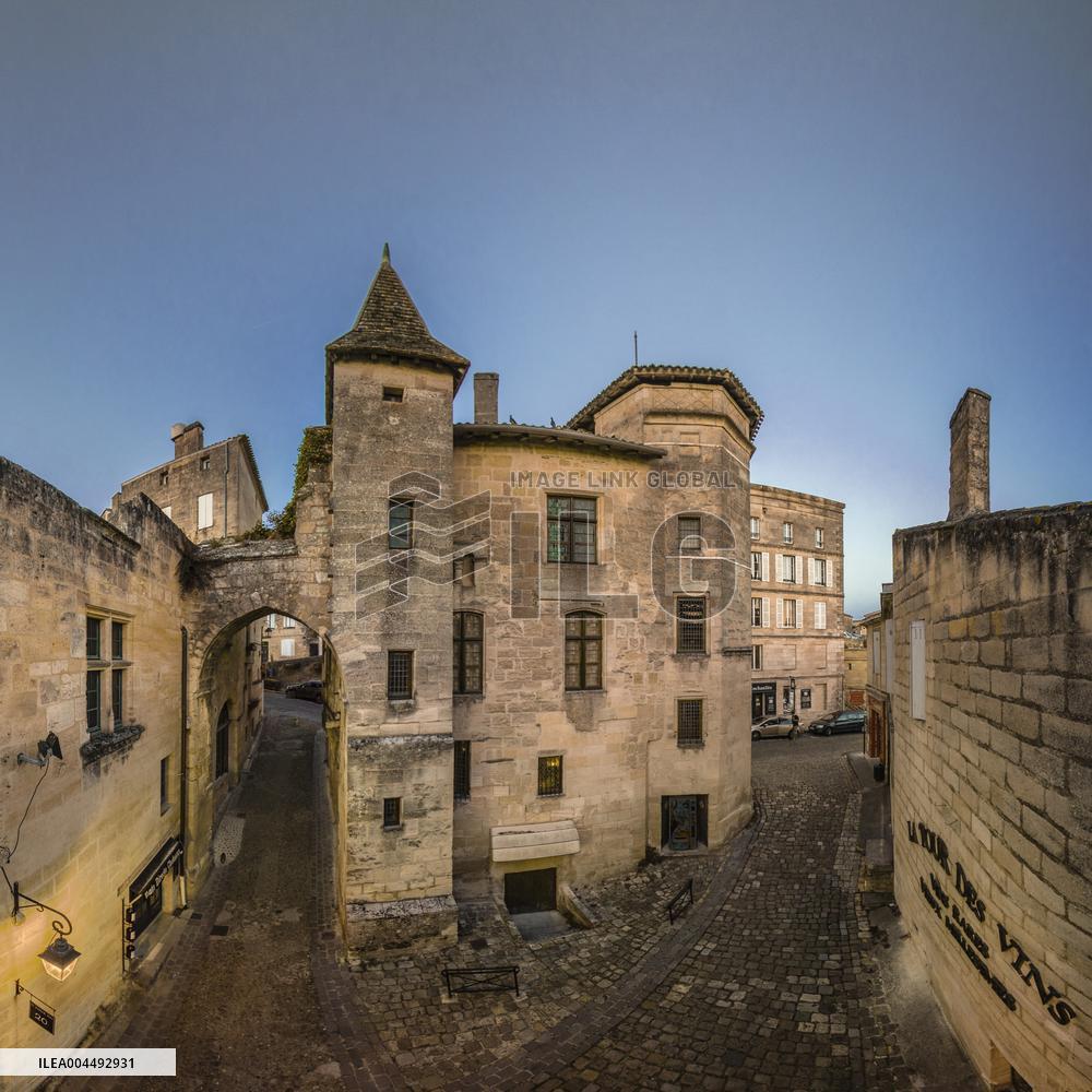 Illustration - Aerial View of France