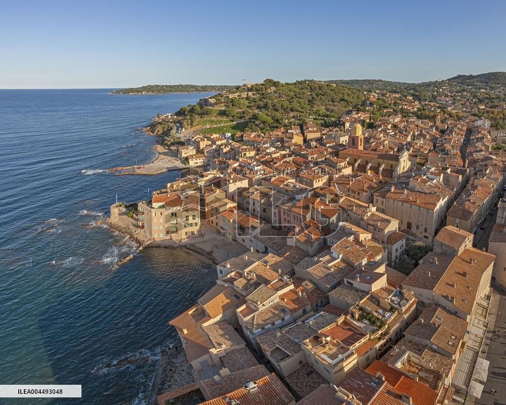 Illustration - Aerial View of France