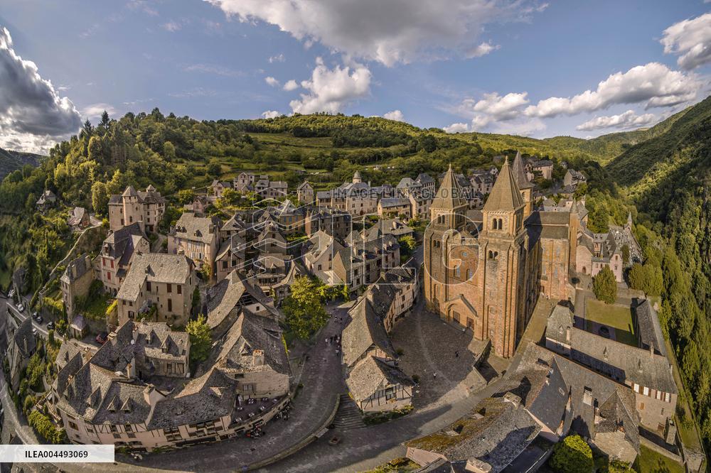 Illustration - Aerial View of France