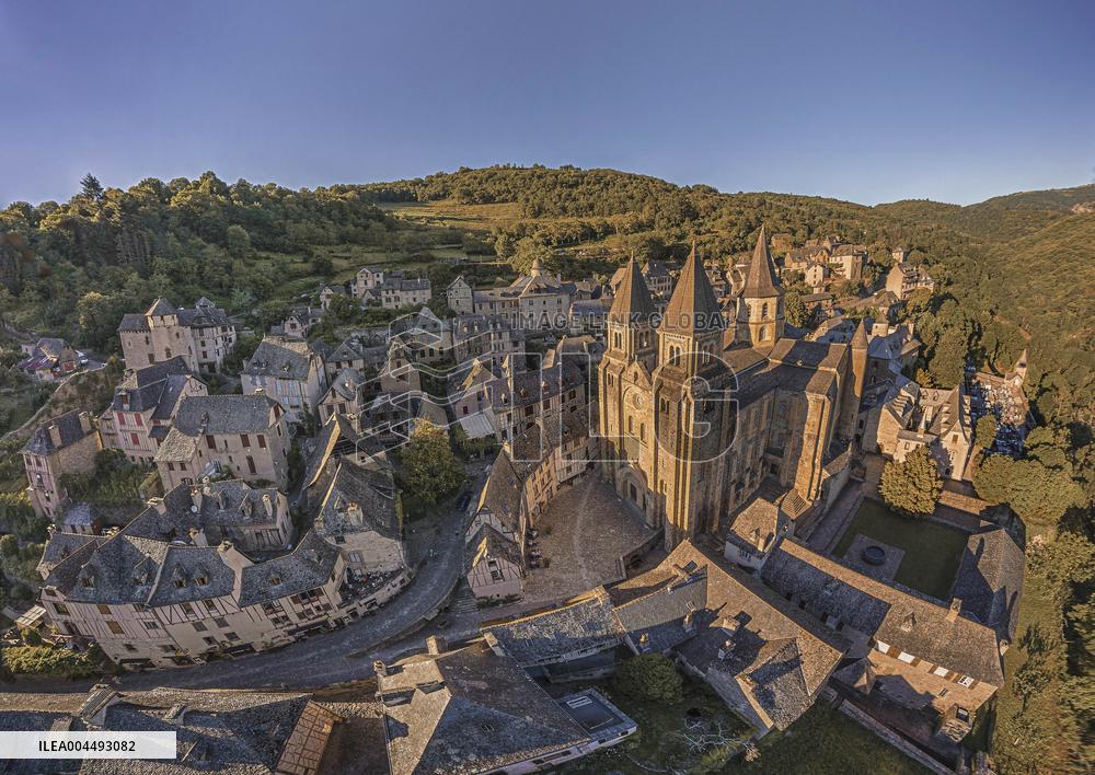 Illustration - Aerial View of France