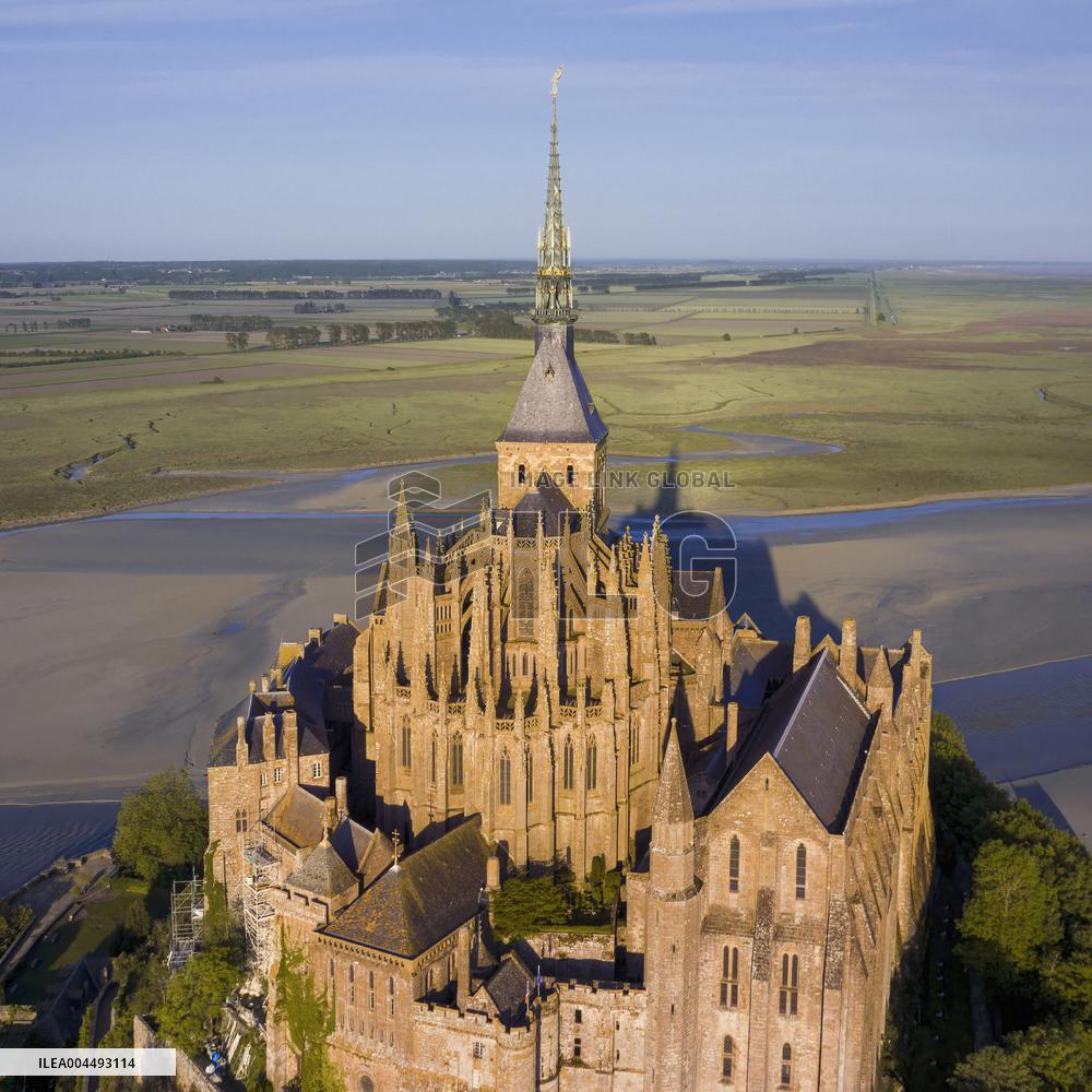 Illustration - Aerial View of France