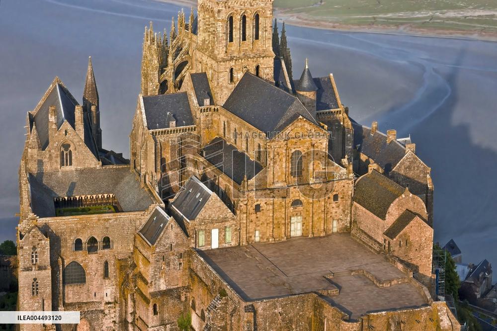 Illustration - Aerial View of France