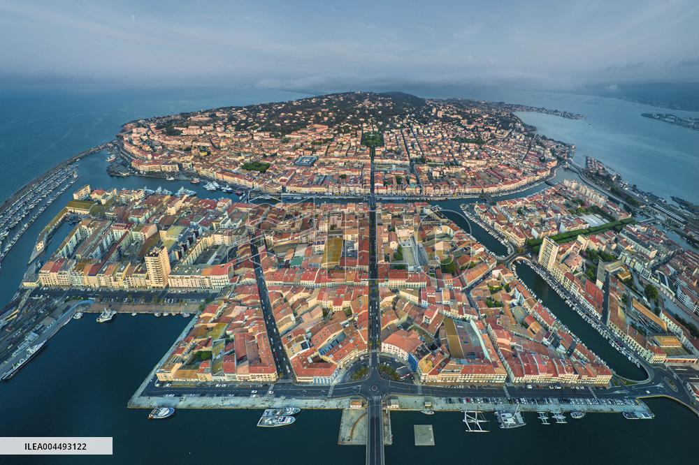 Illustration - Aerial View of France