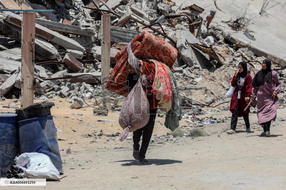 Palestinians Return Home - Gaza