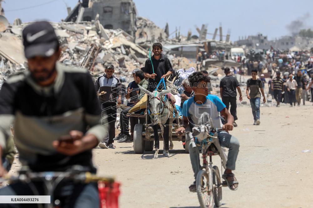 Palestinians Return Home - Gaza