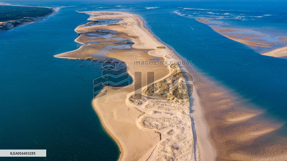 Illustration - Aerial View of France