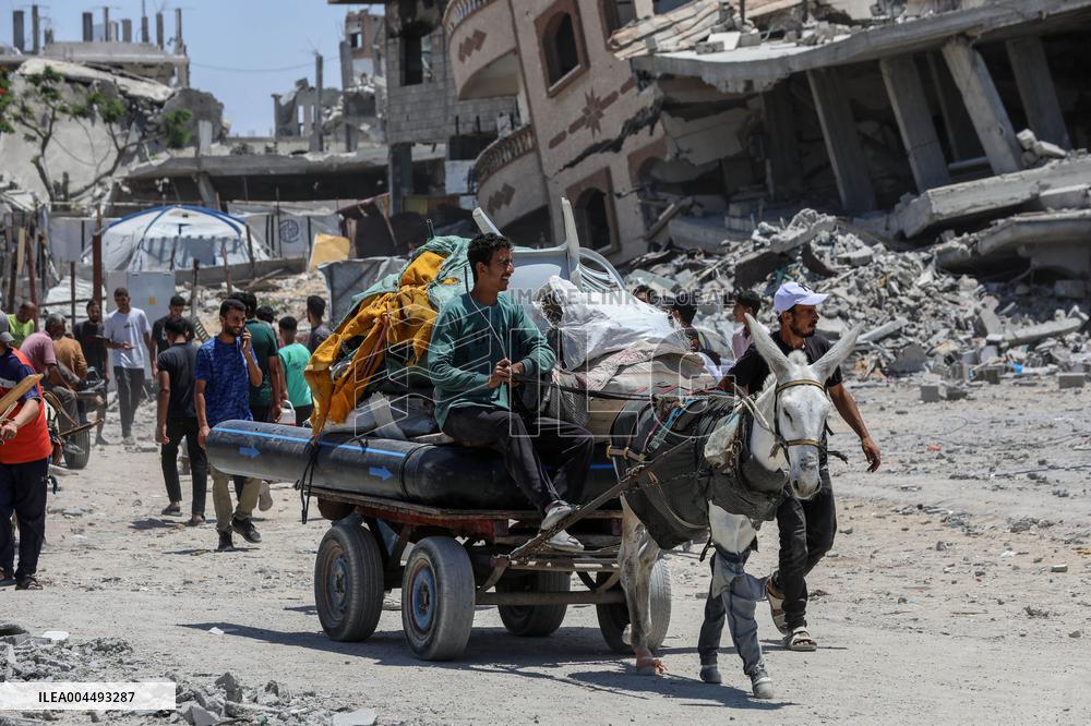 Palestinians Return Home - Gaza