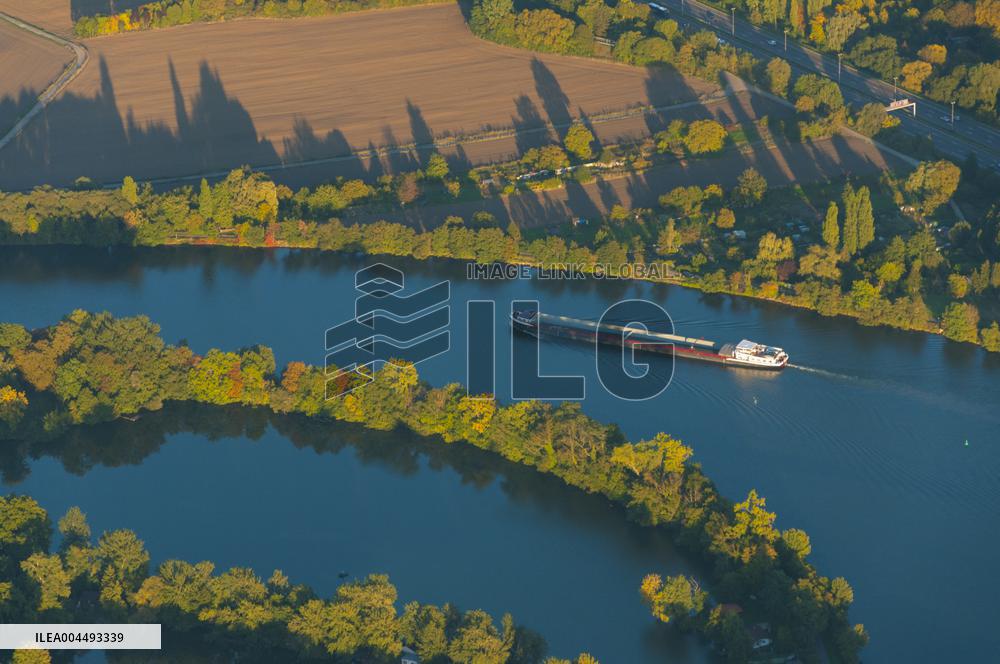 Illustration - Aerial View of France