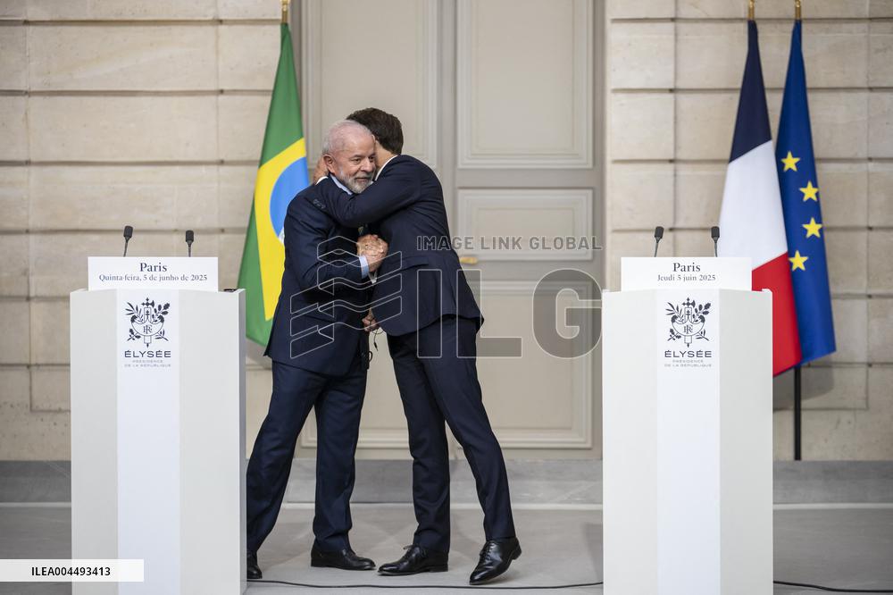 Macron And Lula Press Conference - Paris