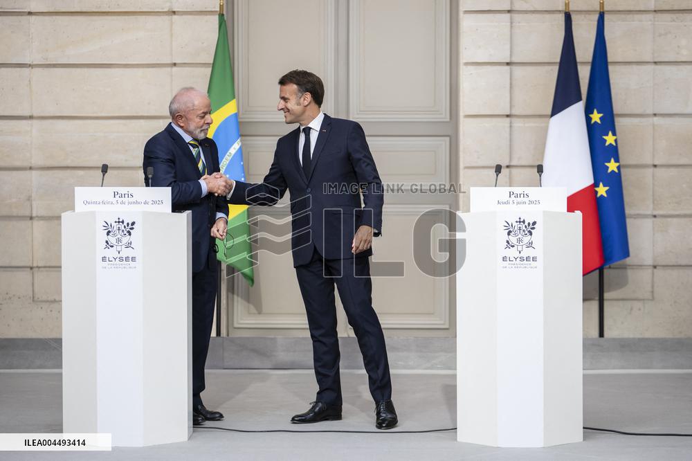 Macron And Lula Press Conference - Paris