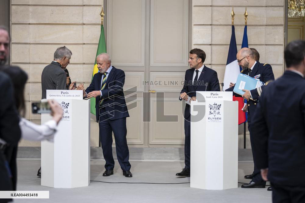 Macron And Lula Press Conference - Paris