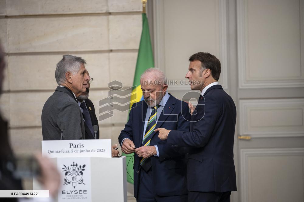 Macron And Lula Press Conference - Paris