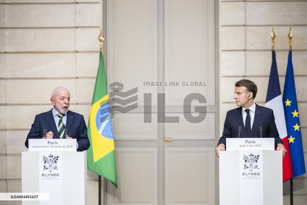 Macron And Lula Press Conference - Paris