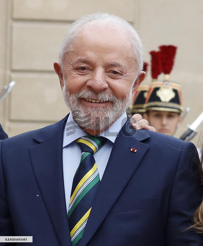 Macron Welcomes Lula At Elysse - Paris