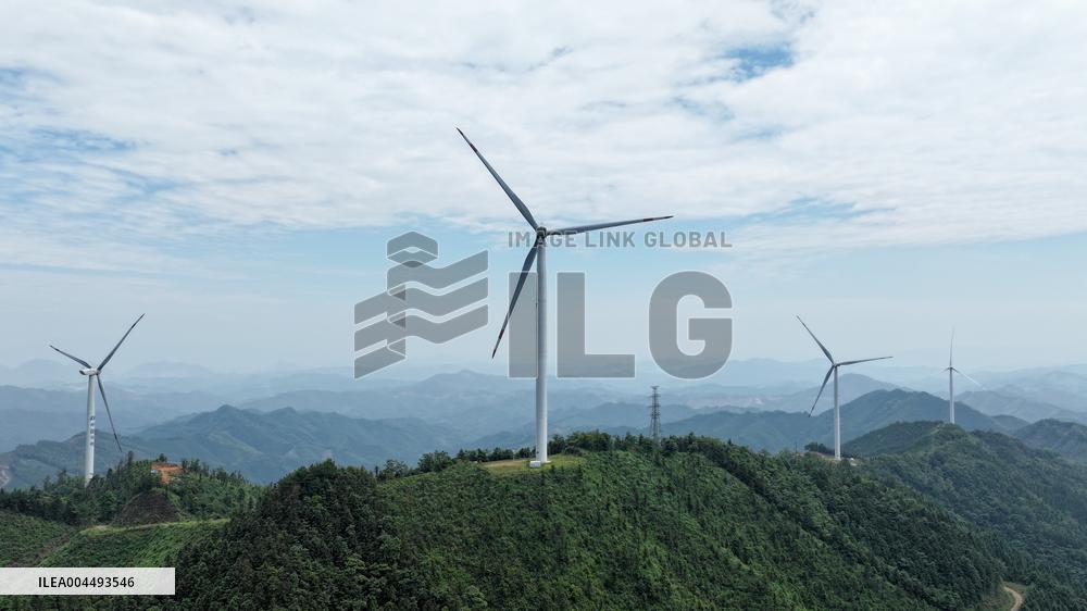 Wind and Solar Power Surpass Thermal Power in China