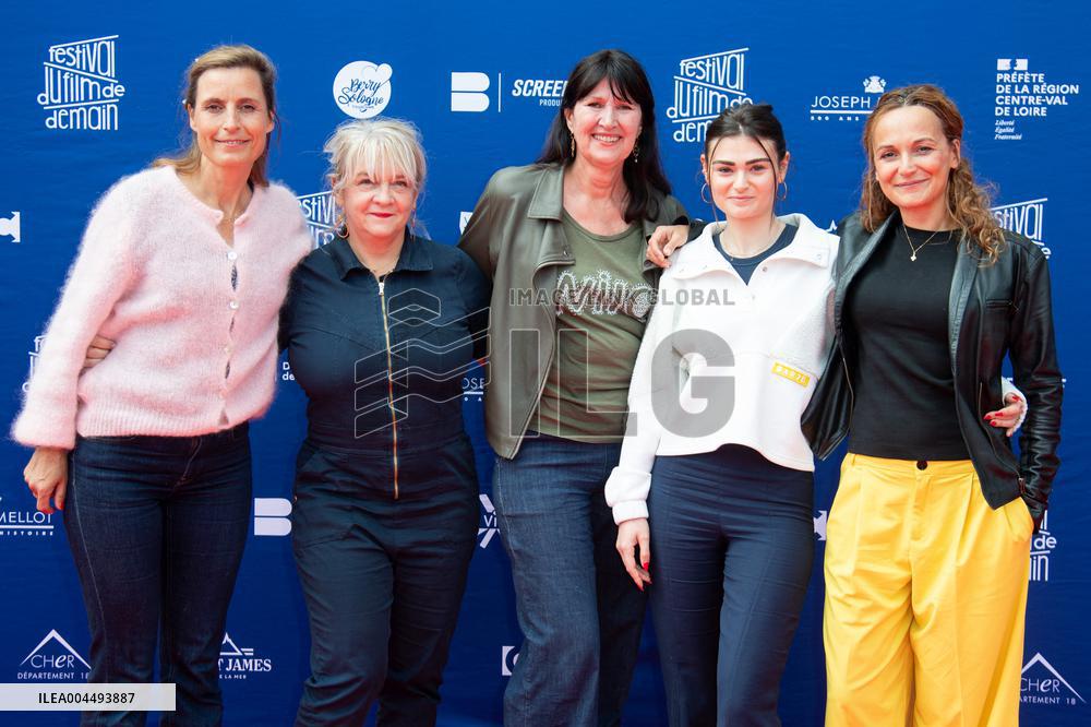 Vierzon Nos Mains dans la Terre Photocall