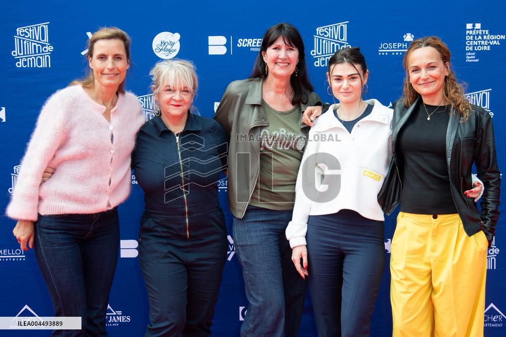 Vierzon Nos Mains dans la Terre Photocall