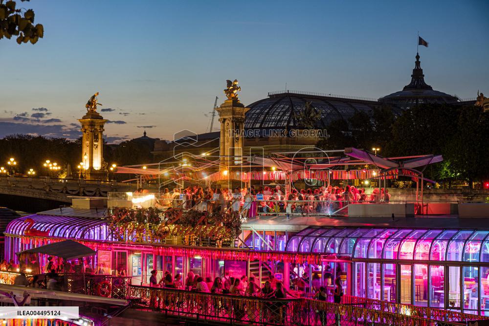 Illustration - Paris