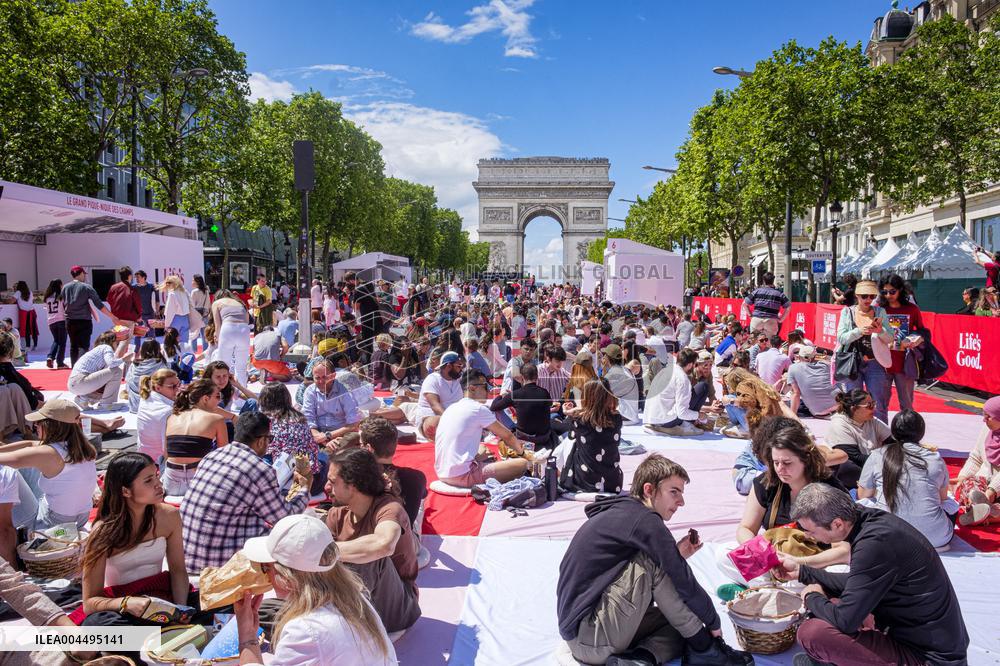 Illustration - Paris