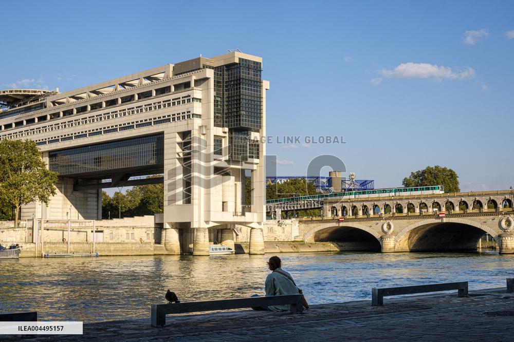 Illustration - Paris