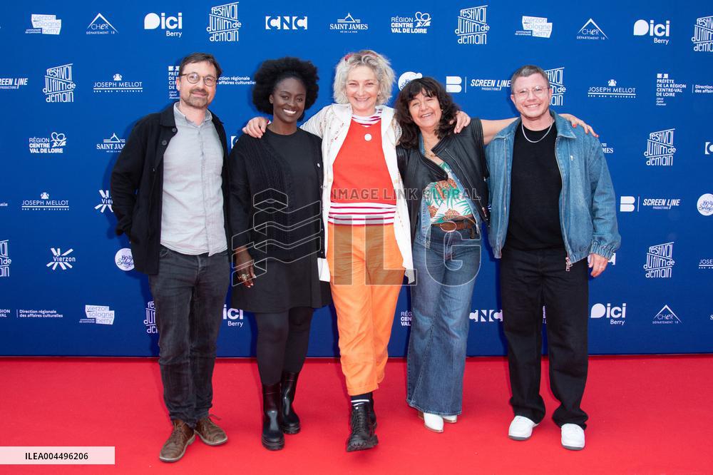 Vierzon Un Chateau en Espagne Photocall