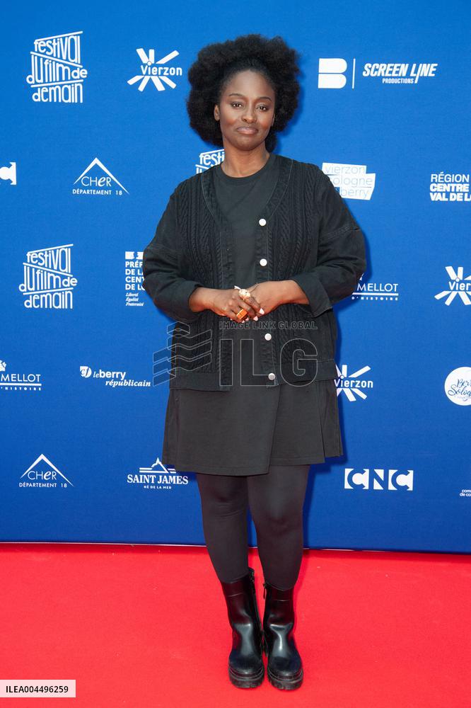 Vierzon Un Chateau en Espagne Photocall