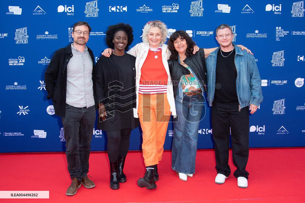 Vierzon Un Chateau en Espagne Photocall