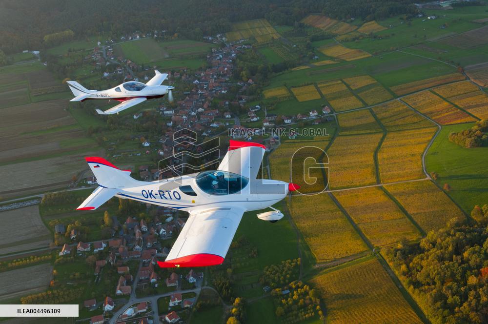 Illustration - Economy